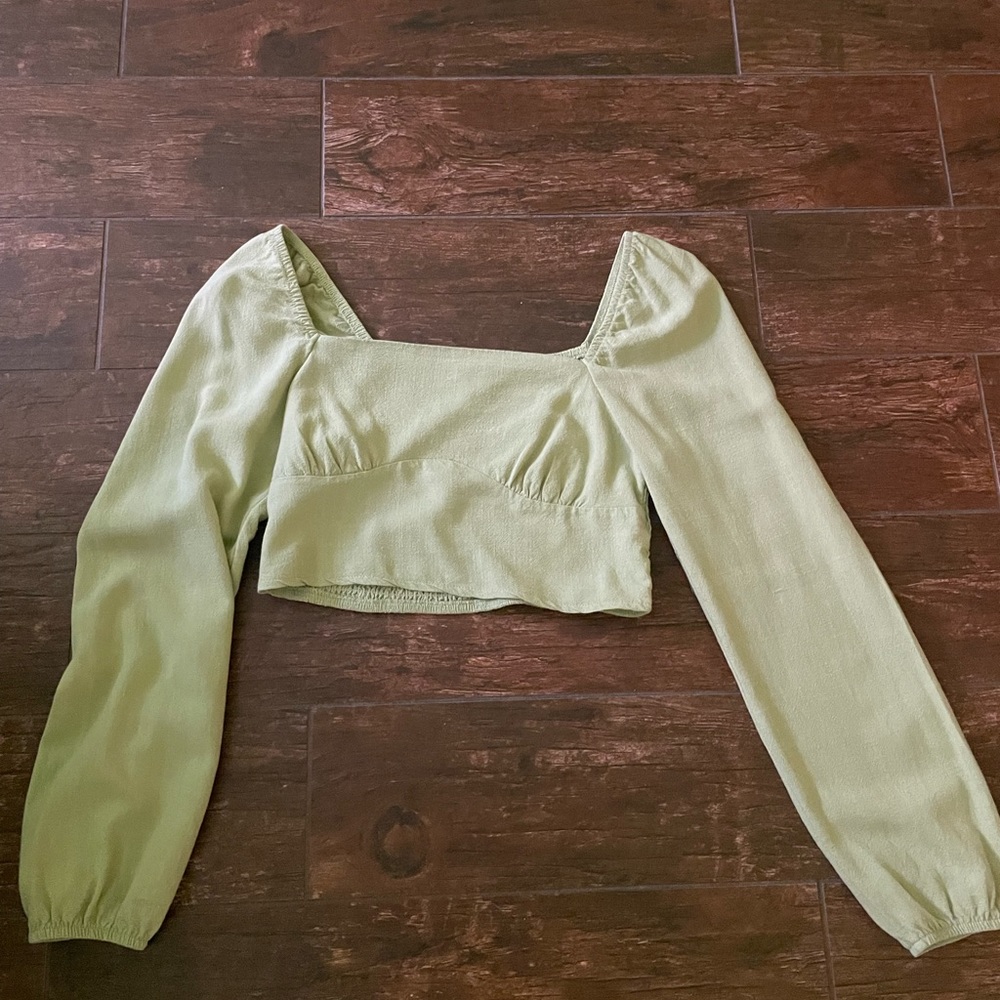 Green Kendall and Kylie cropped long sleve
